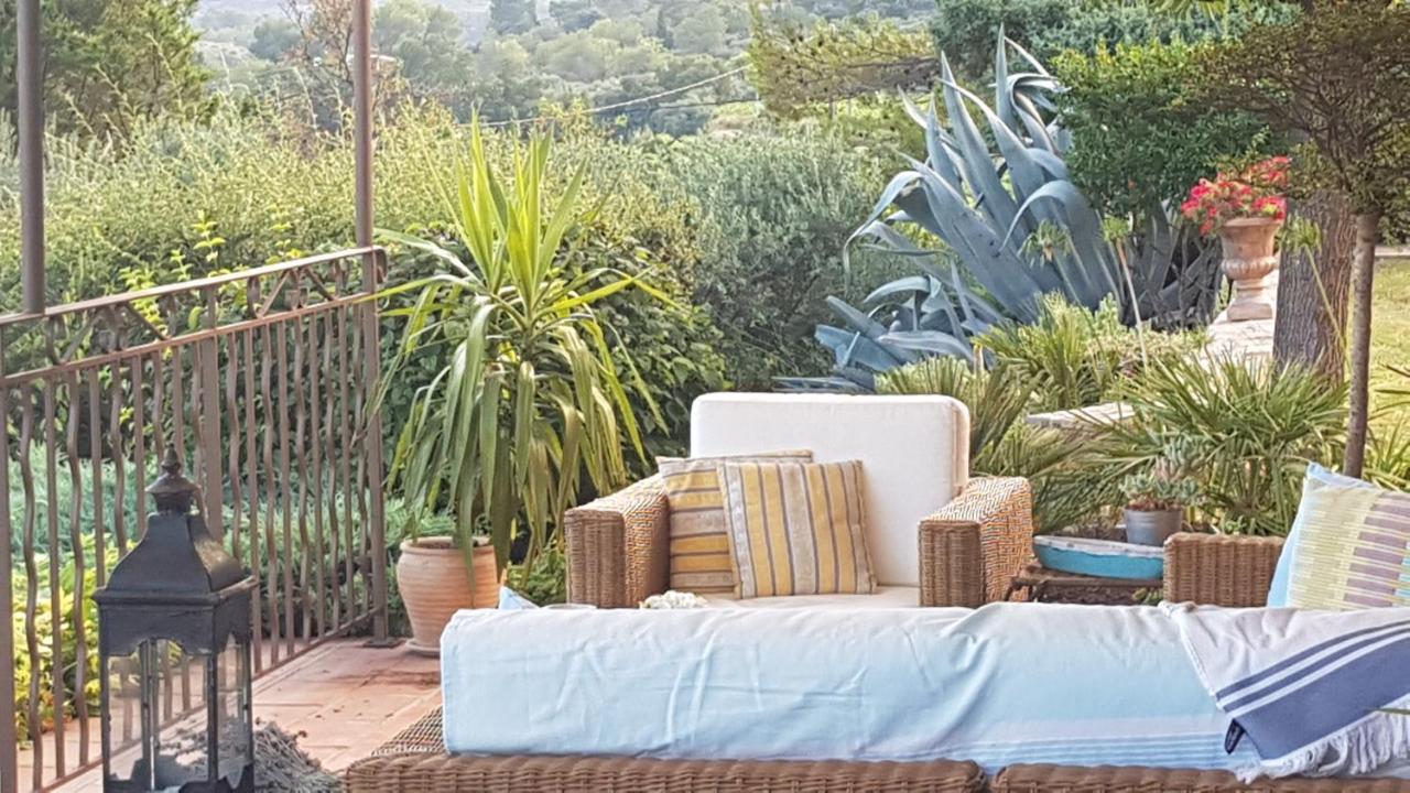 코티냑 Pierres Blanches B&B 외부 사진